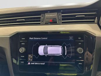 Volkswagen Passat 1.4 TSI 13kWh GTE Estate 5dr Petrol Plug-in Hybrid DSG Euro 6 (s
