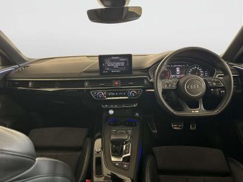 Audi A4 2.0 TFSI 35 Black Edition Saloon 4dr Petrol S Tronic Euro 6 (s/s