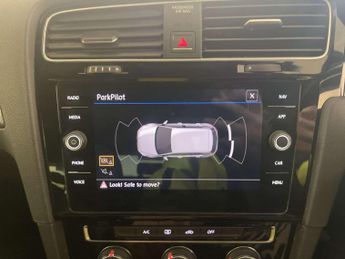 Volkswagen Golf 2.0 TDI R-Line Hatchback 5dr Diesel Manual Euro 6 (s/s) (150 ps)