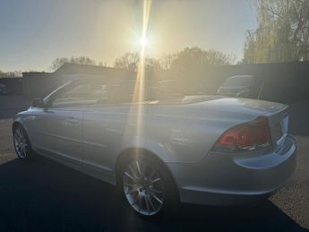 Volvo C70 2.4i SE Geartronic 2dr