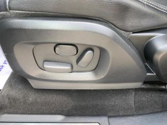 Land Rover Range Rover Evoque 2.2 SD4 Dynamic Auto 4WD Euro 5 (s/s) 5dr