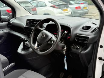 Vauxhall Combo 1.6 Turbo D 2000 Edition L1 H1 Euro 6 4dr