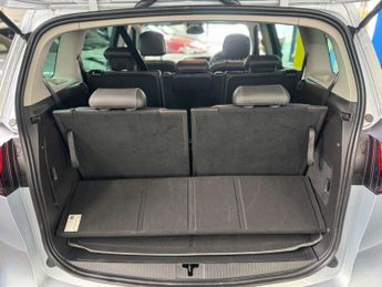 Vauxhall Zafira Tourer 1.4i Turbo SE MPV 5dr Petrol Auto Euro 6 (140 ps)