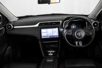 MG MG ZS 72.6kWh Trophy Connect Long Range Auto 5dr