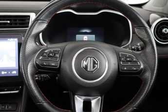 MG MG ZS 72.6kWh Trophy Connect Long Range Auto 5dr
