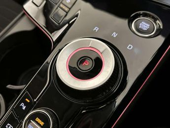 Kia Sportage 1.6 T-GDi 13.8kWh 4 SUV 5dr Petrol Plug-in Hybrid Auto AWD Euro 