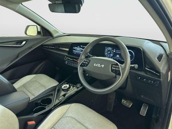 Kia Niro 64.8kWh 4 SUV 5dr Electric Auto (201 bhp)