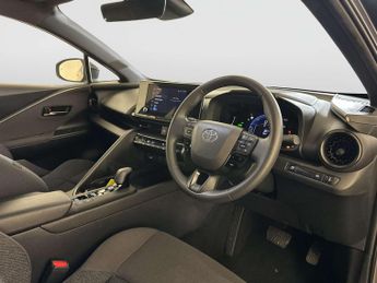 Toyota C-HR 1.8 VVT-h Icon SUV 5dr Petrol Hybrid CVT Euro 6 (s/s) (140 ps)