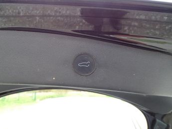 Tesla Model 3 Standard Range Plus Auto RWD 4dr