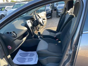 Renault Clio 1.5 dCi Dynamique S MediaNav EDC Euro 5 5dr