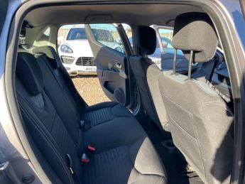 Renault Clio 1.5 dCi Dynamique S MediaNav EDC Euro 5 5dr