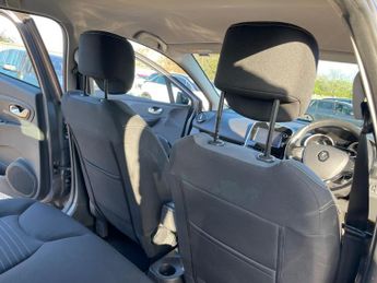 Renault Clio 1.5 dCi Dynamique S MediaNav EDC Euro 5 5dr