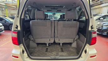 Toyota Alphard 3.0 V Spec Sunroof P doors Cameras