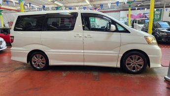 Toyota Alphard 3.0 V Spec Sunroof P doors Cameras