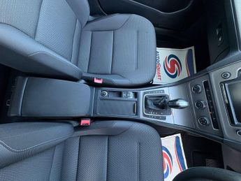 Volkswagen Golf 2.0 TDI BlueMotion Tech Match DSG Euro 6 (s/s) 5dr