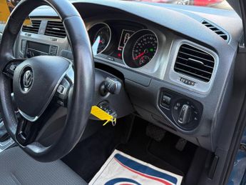 Volkswagen Golf 2.0 TDI BlueMotion Tech Match DSG Euro 6 (s/s) 5dr