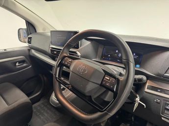Toyota PROACE Verso 75kWh Icon Medium MPV Auto MWB 5dr