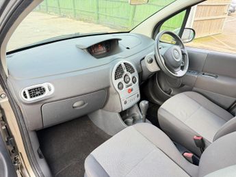 Renault Modus 1.6 VVT Dynamique 5dr