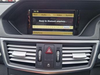Mercedes-Benz E Class 2.1 E250 CDI BlueEfficiency Avantgarde Tiptronic Euro 5 4dr