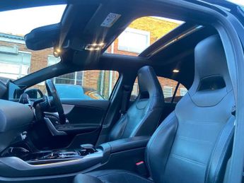 Mercedes-Benz A Class 2.0 A35 AMG (Premium Plus) SpdS DCT 4MATIC Euro 6 (s/s) 5dr