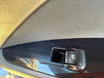 Ford Mondeo 2.0 TDCi Titanium Powershift Euro 6 (s/s) 5dr