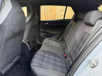 Volkswagen Golf 2.0 TDI GTD DSG Euro 6 (s/s) 5dr