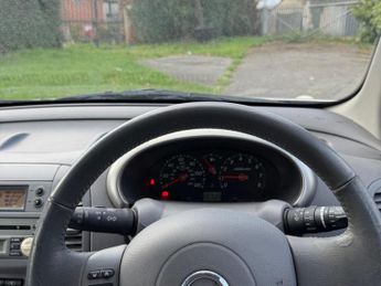 Nissan Micra 1.4 16v SVE 5dr