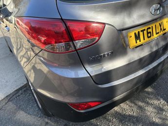 Hyundai ix35 2.0 CRDi Premium Auto 4WD Euro 5 5dr