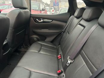 Nissan Qashqai 1.2 DIG-T Tekna XTRON 2WD Euro 6 (s/s) 5dr