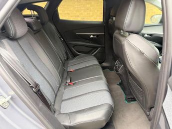 Peugeot 3008 1.2 PureTech Allure Premium EAT Euro 6 (s/s) 5dr