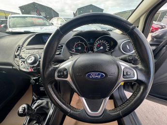 Ford Fiesta 1.5 TDCi ECOnetic Titanium Euro 6 (s/s) 5dr