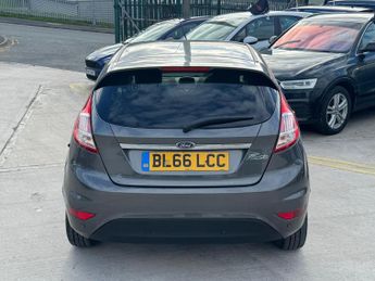 Ford Fiesta 1.5 TDCi ECOnetic Titanium Euro 6 (s/s) 5dr