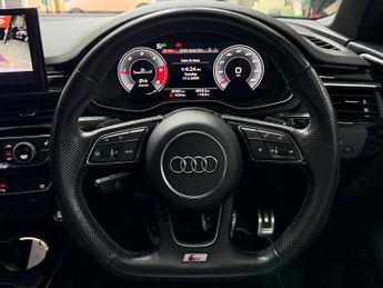 Audi A4 2.0 TDI 35 Black Edition S Tronic Euro 6 (s/s) 4dr