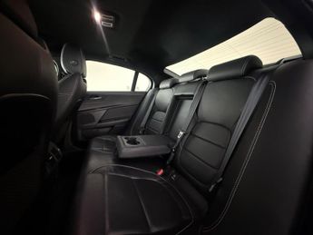 Jaguar XE 2.0i GPF R-Sport Auto Euro 6 (s/s) 4dr