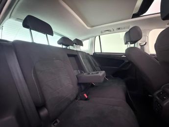 Volkswagen Tiguan 2.0 TDI Elegance DSG Euro 6 (s/s) 5dr