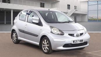 Toyota AYGO 1.0 VVT-i Platinum Euro 4 5dr
