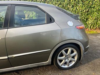 Honda Civic 1.8 i-VTEC EX i-Shift 5dr