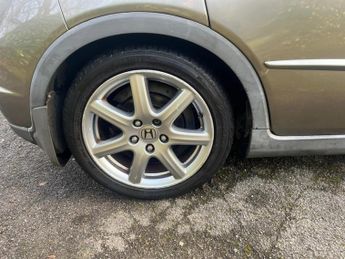 Honda Civic 1.8 i-VTEC EX i-Shift 5dr