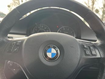 BMW 3 Series 2.0 320i M Sport Touring Euro 4 5dr