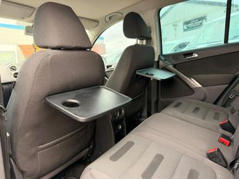 Volkswagen Tiguan 2.0 TDI Sport Auto 4WD Euro 4 5dr