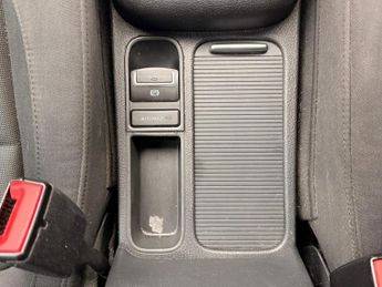 Volkswagen Tiguan 2.0 TDI Sport Auto 4WD Euro 4 5dr