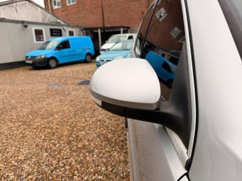 Volkswagen Tiguan 2.0 TDI Sport Auto 4WD Euro 4 5dr