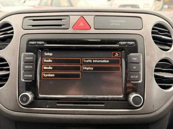 Volkswagen Tiguan 2.0 TDI Sport Auto 4WD Euro 4 5dr