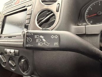 Volkswagen Tiguan 2.0 TDI Sport Auto 4WD Euro 4 5dr