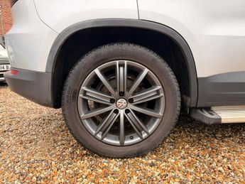Volkswagen Tiguan 2.0 TDI Sport Auto 4WD Euro 4 5dr