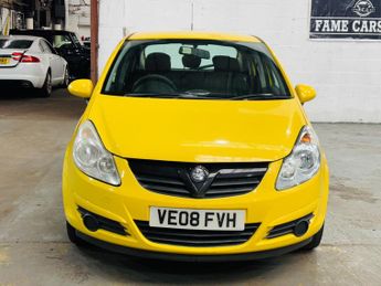 Vauxhall Corsa 1.4i 16v Club 5dr
