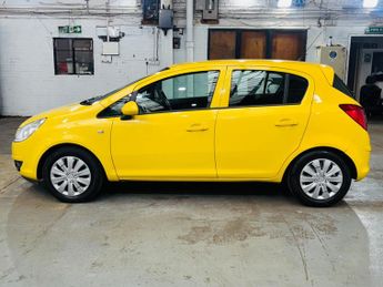 Vauxhall Corsa 1.4i 16v Club 5dr