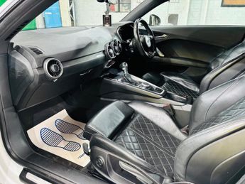 Audi TT 2.0 TFSI S line S Tronic Euro 6 (s/s) 3dr