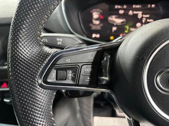 Audi TT 2.0 TFSI S line S Tronic Euro 6 (s/s) 3dr