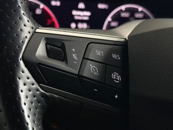 SEAT Leon 1.0 eTSI MHEV FR Sport DSG Euro 6 (s/s) 5dr